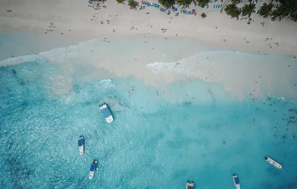 Punta Cana: Invertir en Seguridad en Tiempos de Volatilidad del Mercado Inmobiliario 3 House For Sale In Dominican Republic - Casa en Venta en Punta Cana